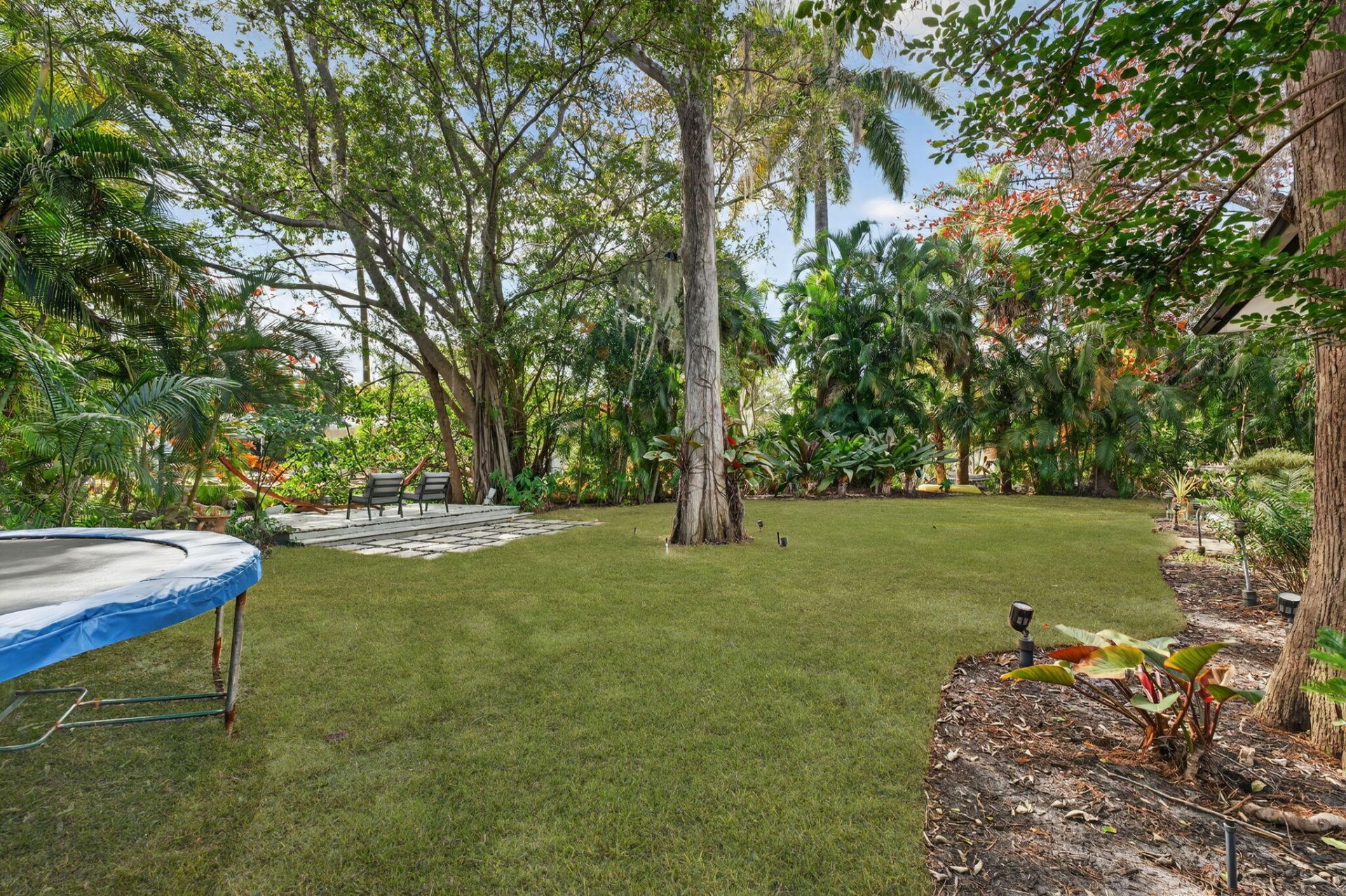 360 NW 33rd Street, Oakland Park, FL 33309 Photo