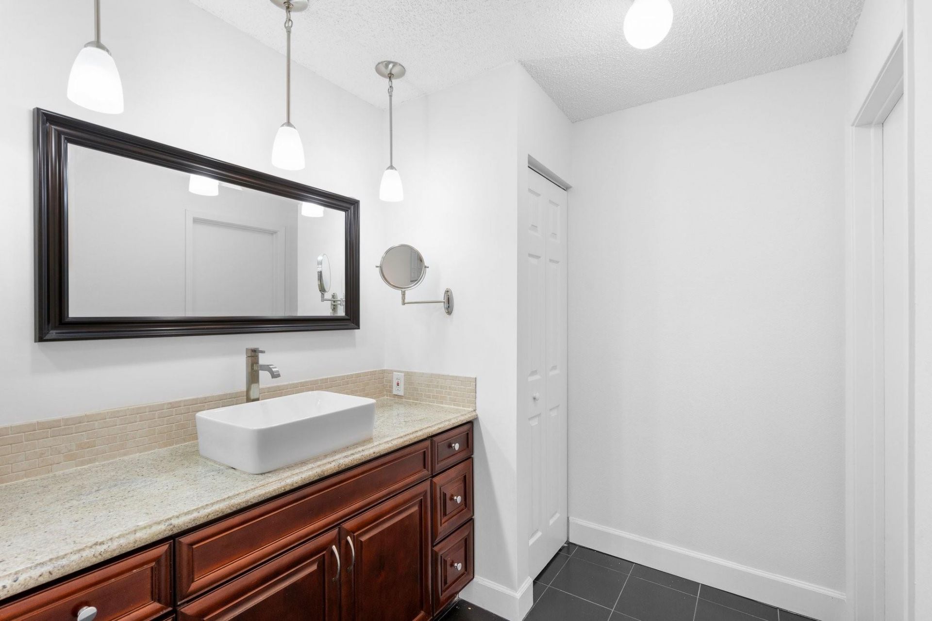 11295 W Atlantic, Unit 207, Coral Springs, FL 33071 Photo