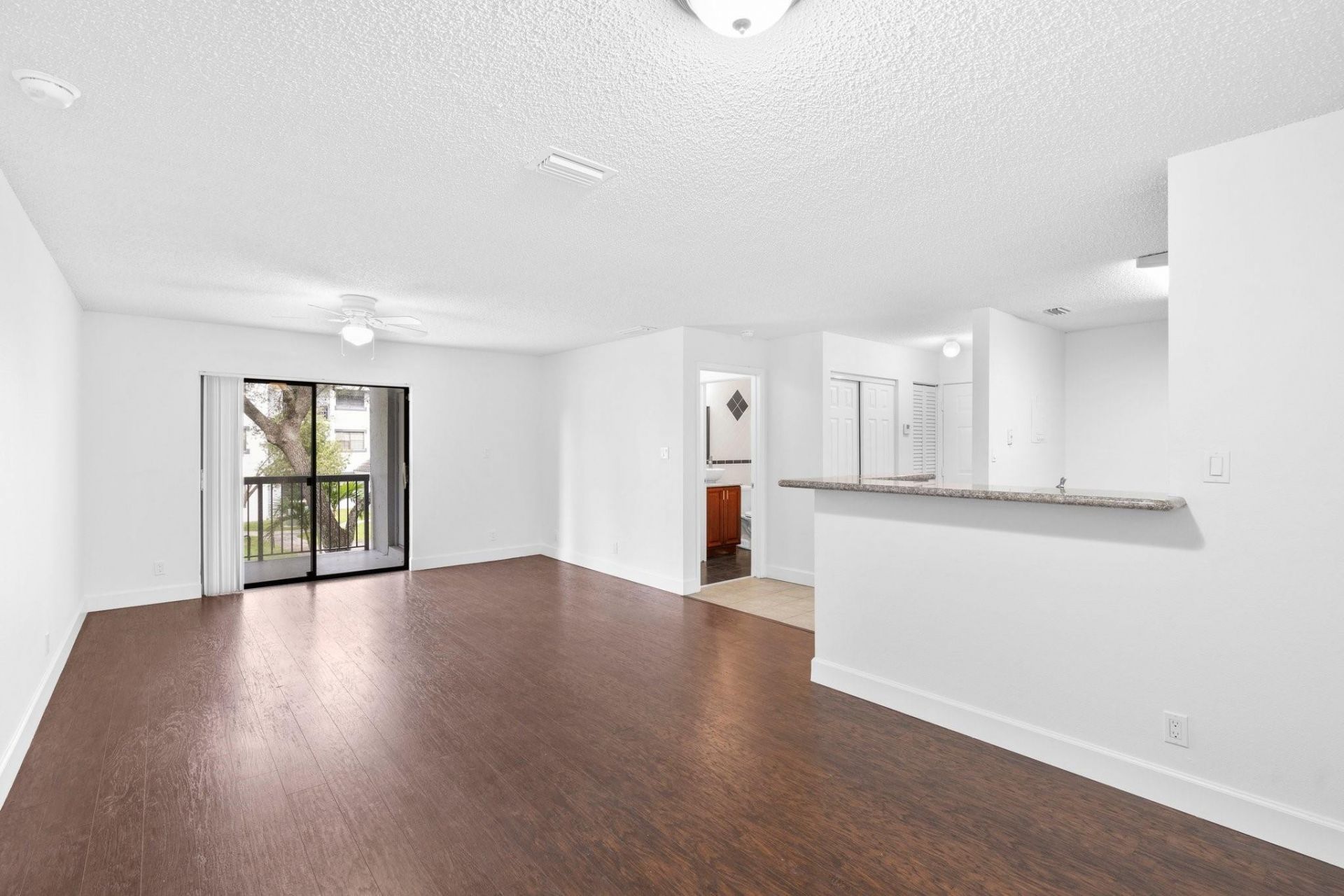 11295 W Atlantic, Unit 207, Coral Springs, FL 33071 Photo