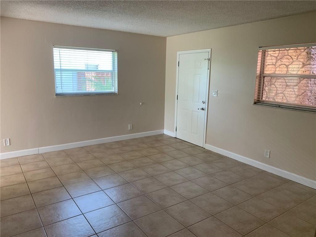 206 SW 1st Street, Unit J-4, Pompano Beach, FL 33060 Photo
