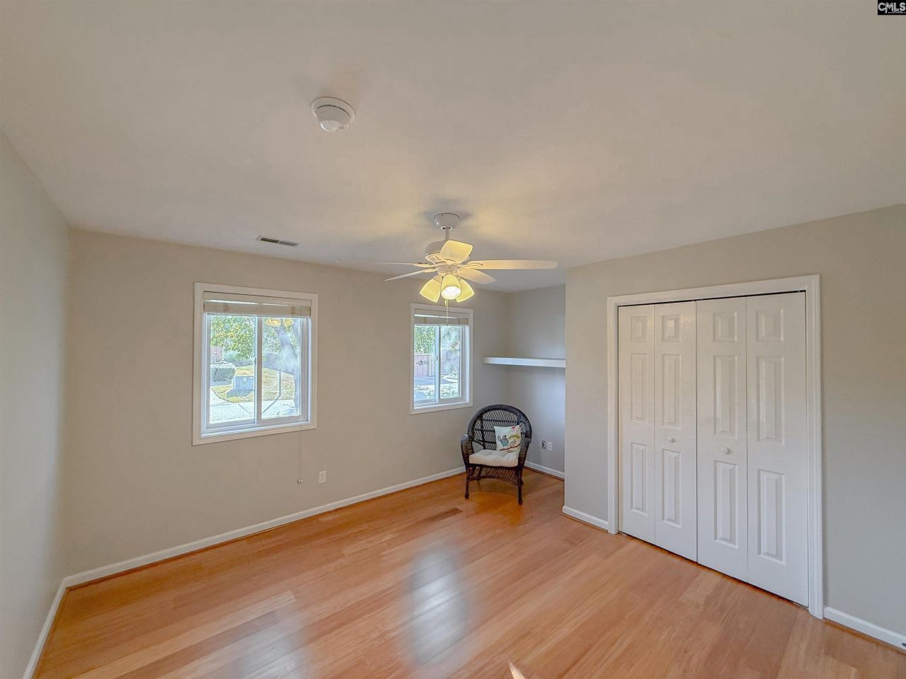 149 Patio Place  Photo 17