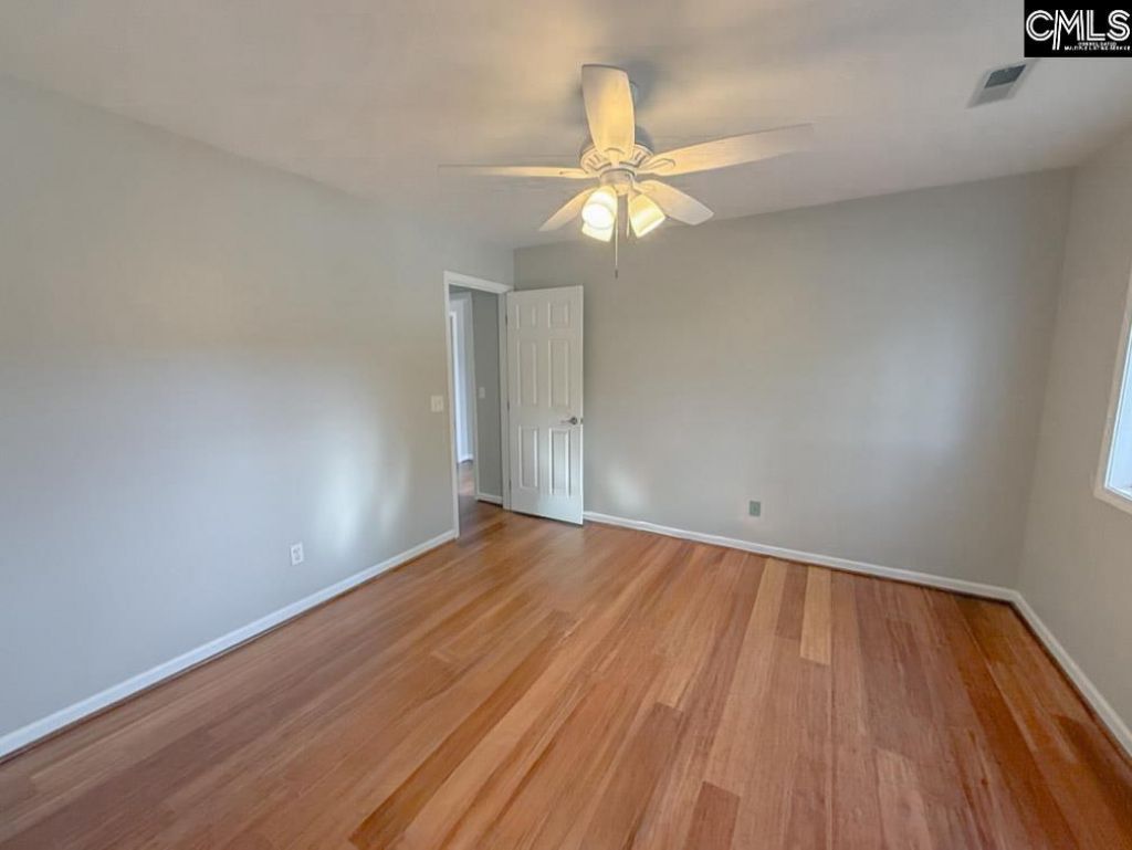 149 Patio Place  Photo 18