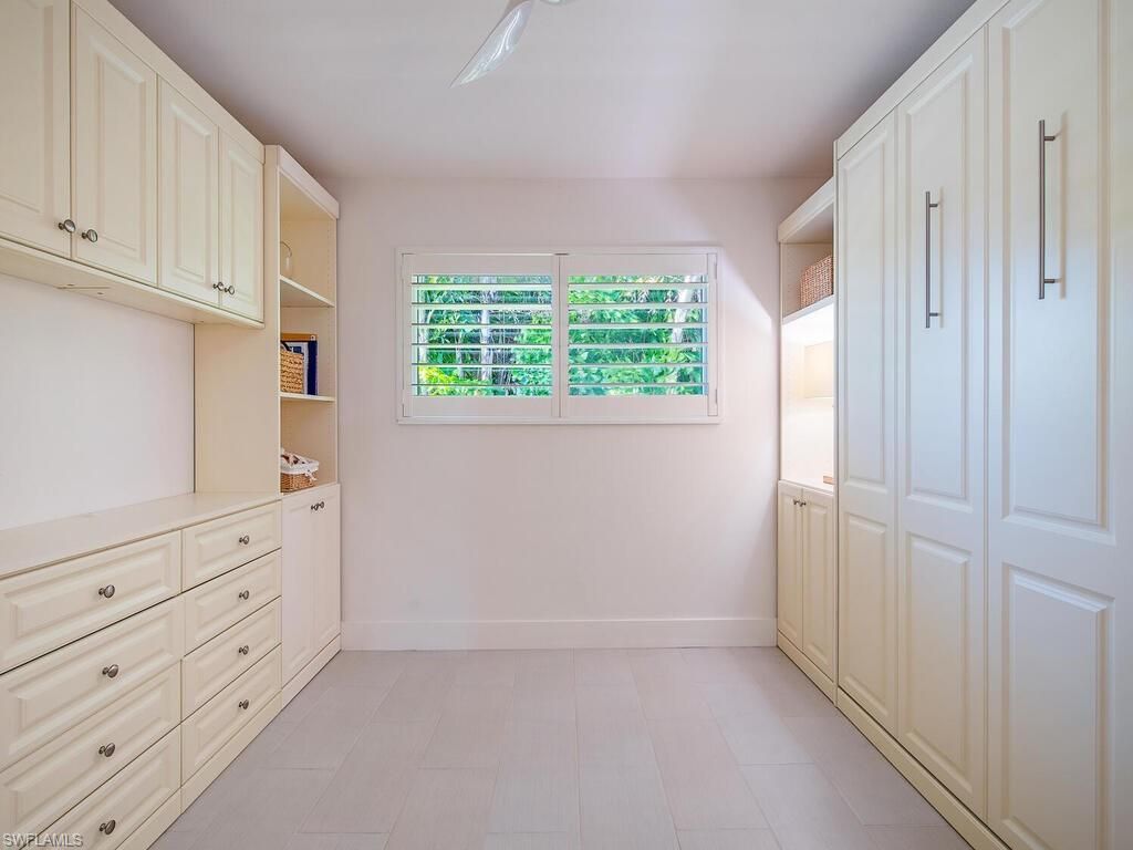 505 Broad Ave S, Unit 505, Naples, FL 34102 Photo