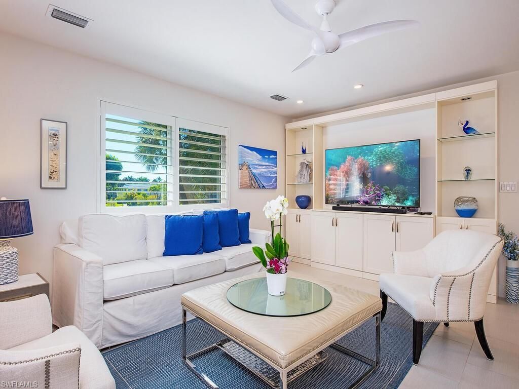 505 Broad Ave S, Unit 505, Naples, FL 34102 Photo