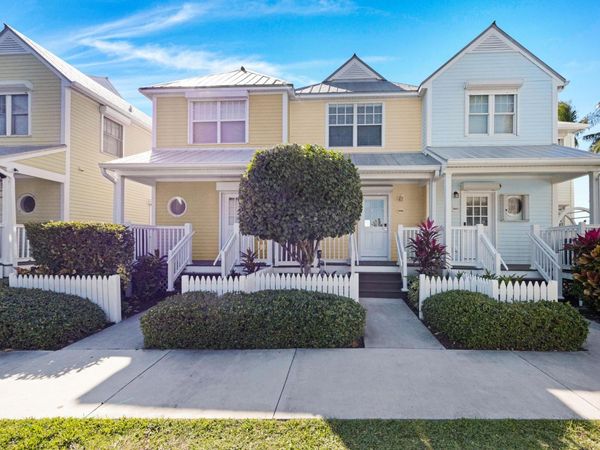 5006 Sunset Village Drive, Duck, FL 33050