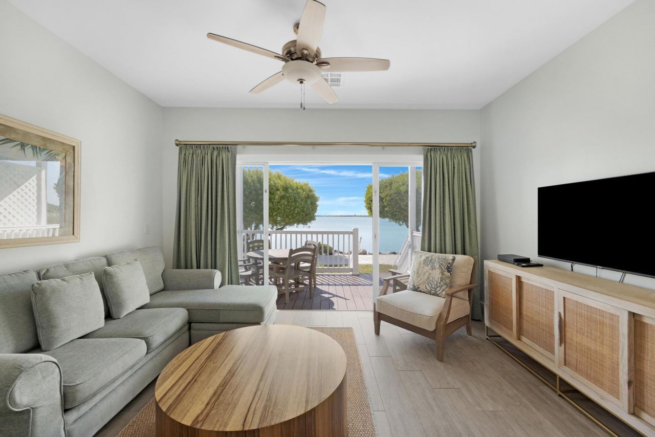 5006 Sunset Village Drive, Duck, FL 33050 Photo