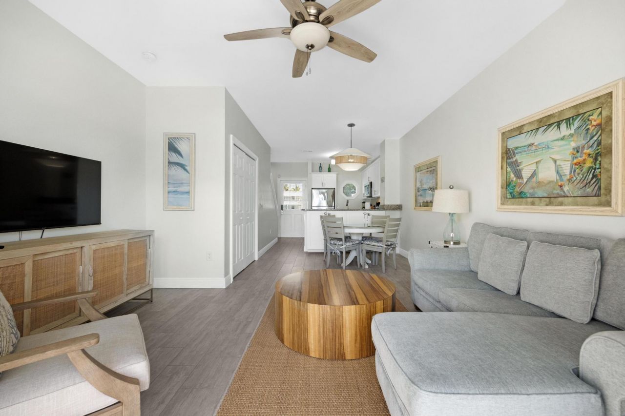 5006 Sunset Village Drive, Duck, FL 33050 Photo