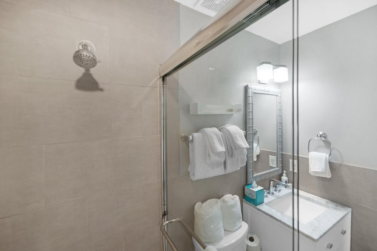 5006 Sunset Village Drive, Duck, FL 33050 Photo