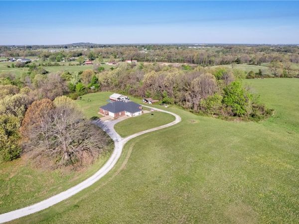 5786 Ervin McGarrah Road, Lowell, AR 72745