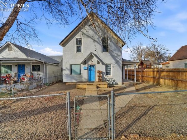 805 E 7th Street, Pueblo, CO 81003