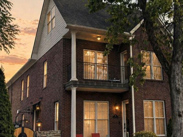 633 Bickerstaff Ln, Oxford, MS 38655