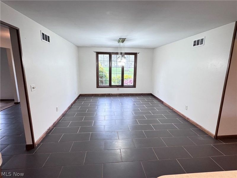 8615 Eberhart Road NE, Dover, OH 44622 Photo 8