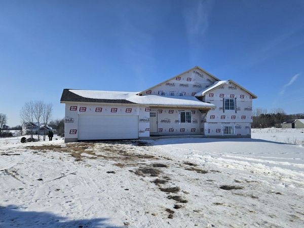 5229 Lilac Lane, Fremont, MI 49412