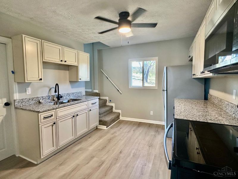 21 Wamsley Avenue, Cleves, OH 45002 Photo 5