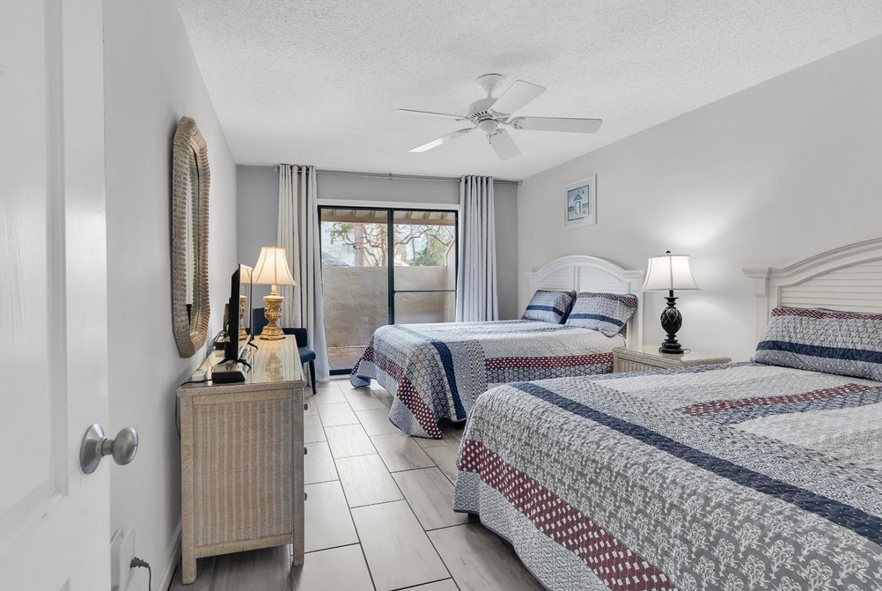 218 Westleton Dr. Photo 18