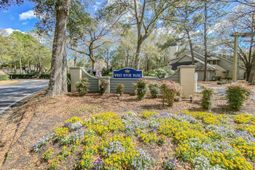 218 Westleton Dr. photo 4