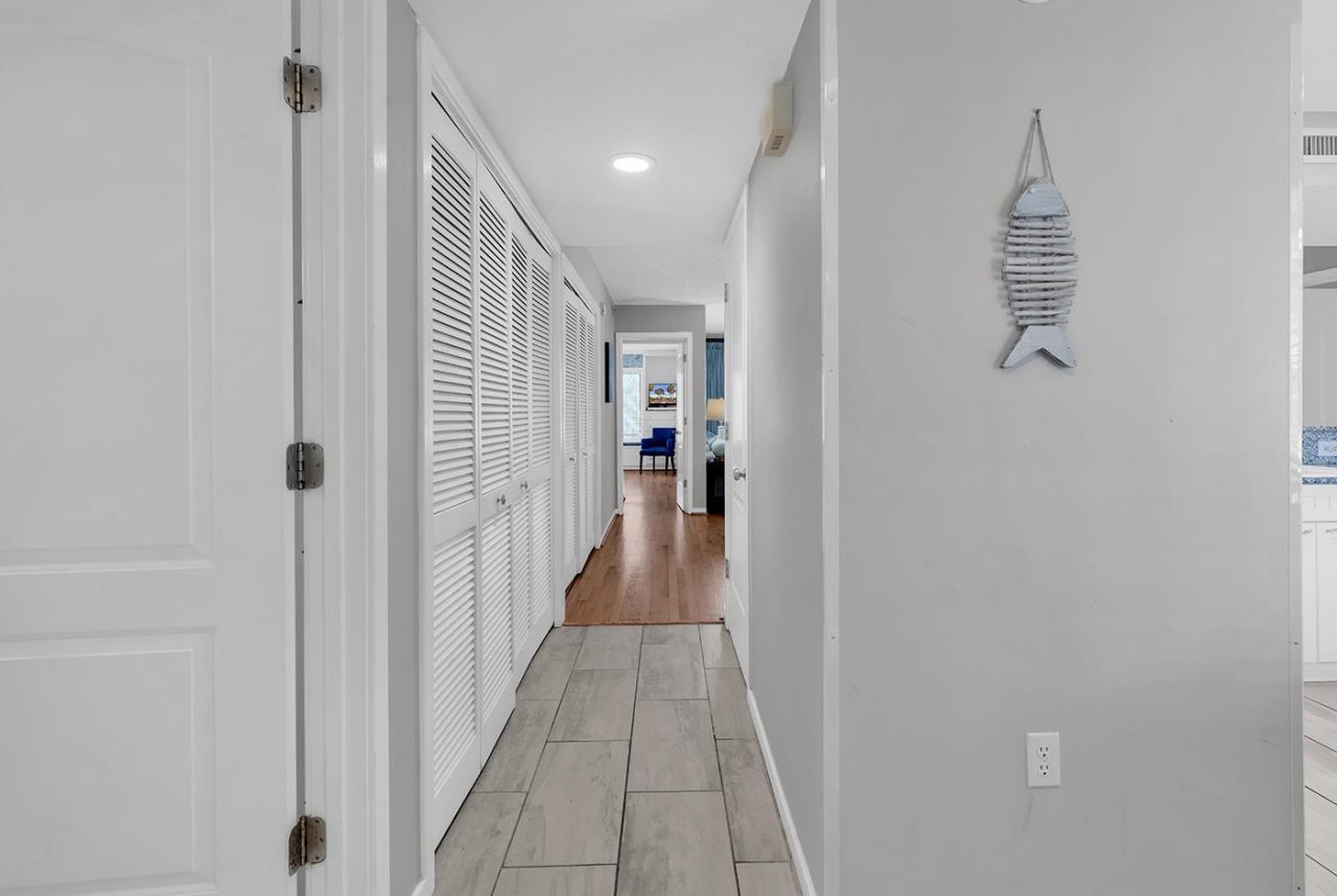 218 Westleton Dr. Photo 23