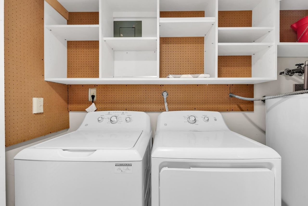 218 Westleton Dr. Photo 25