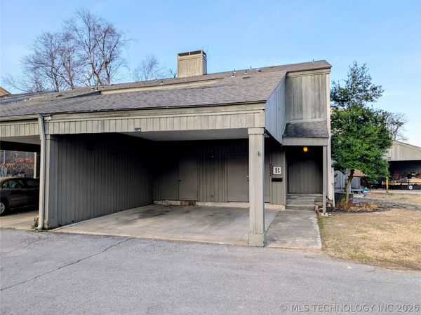 5521 E 51st Street, Unit 8-B, Tulsa, OK 74135