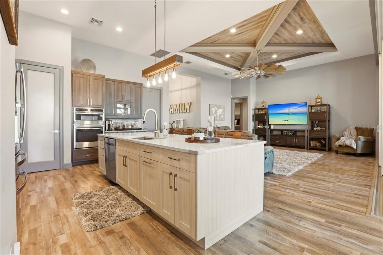 1616 N Old Burnt Store Road N, Cape Coral, FL 33993 Photo