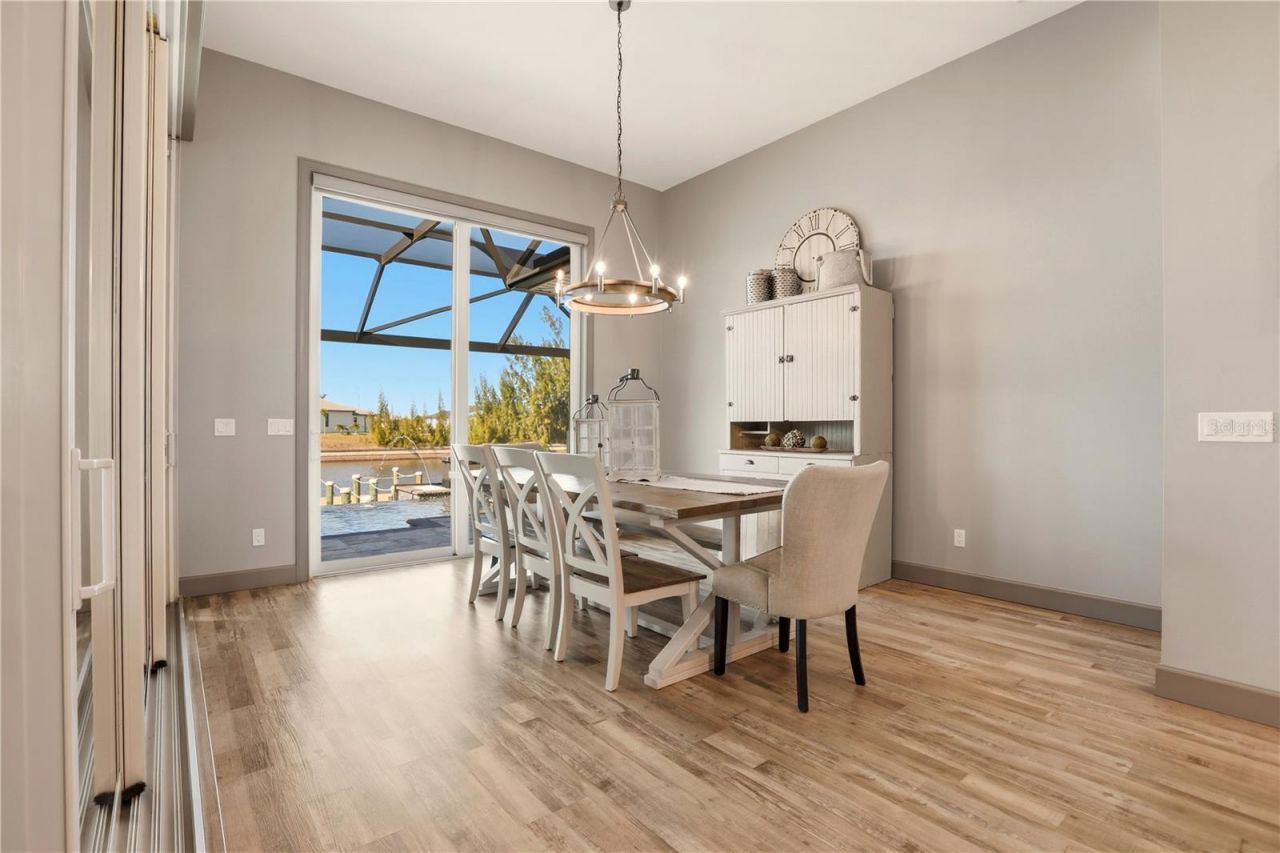 1616 N Old Burnt Store Road N, Cape Coral, FL 33993 Photo