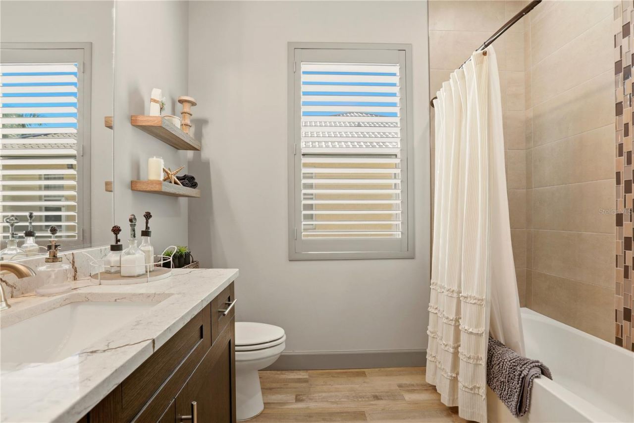 1616 N Old Burnt Store Road N, Cape Coral, FL 33993 Photo