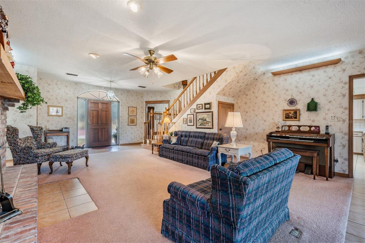 701 Duque Road, Lutz, FL 33549 Photo