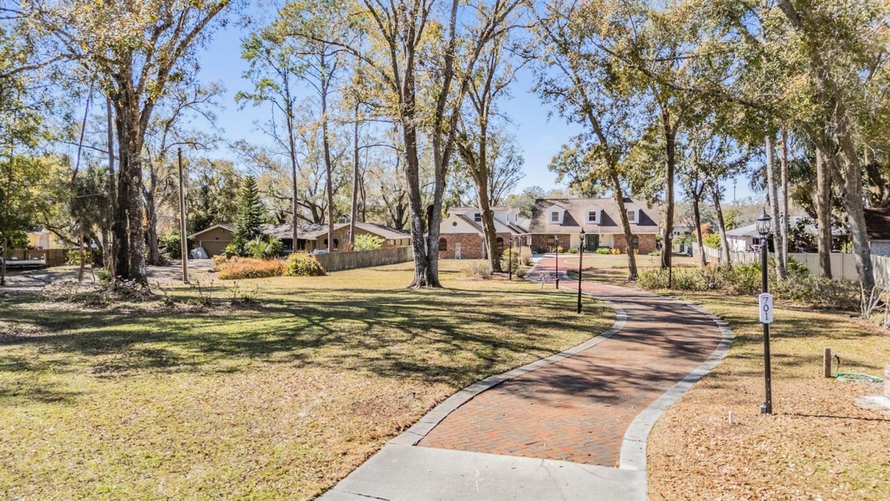 701 Duque Road, Lutz, FL 33549 Photo