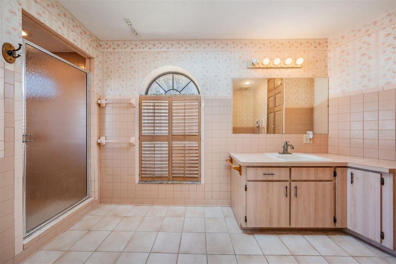 701 Duque Road, Lutz, FL 33549 Photo