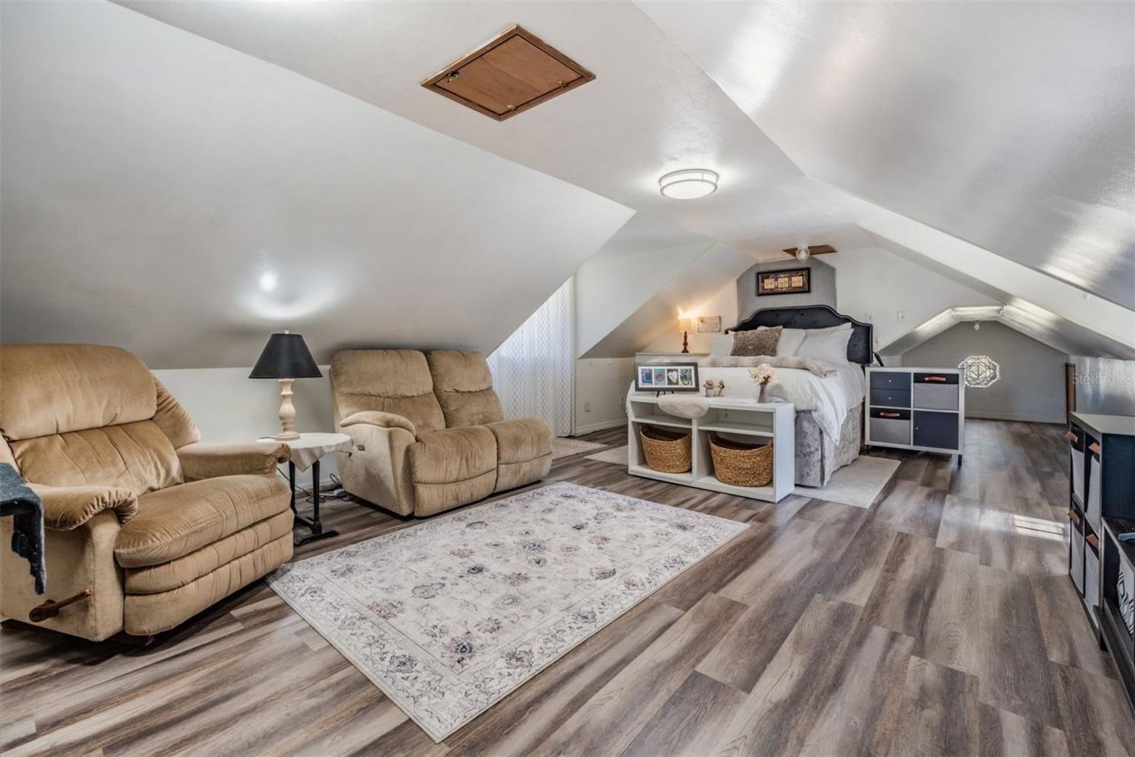 701 Duque Road, Lutz, FL 33549 Photo