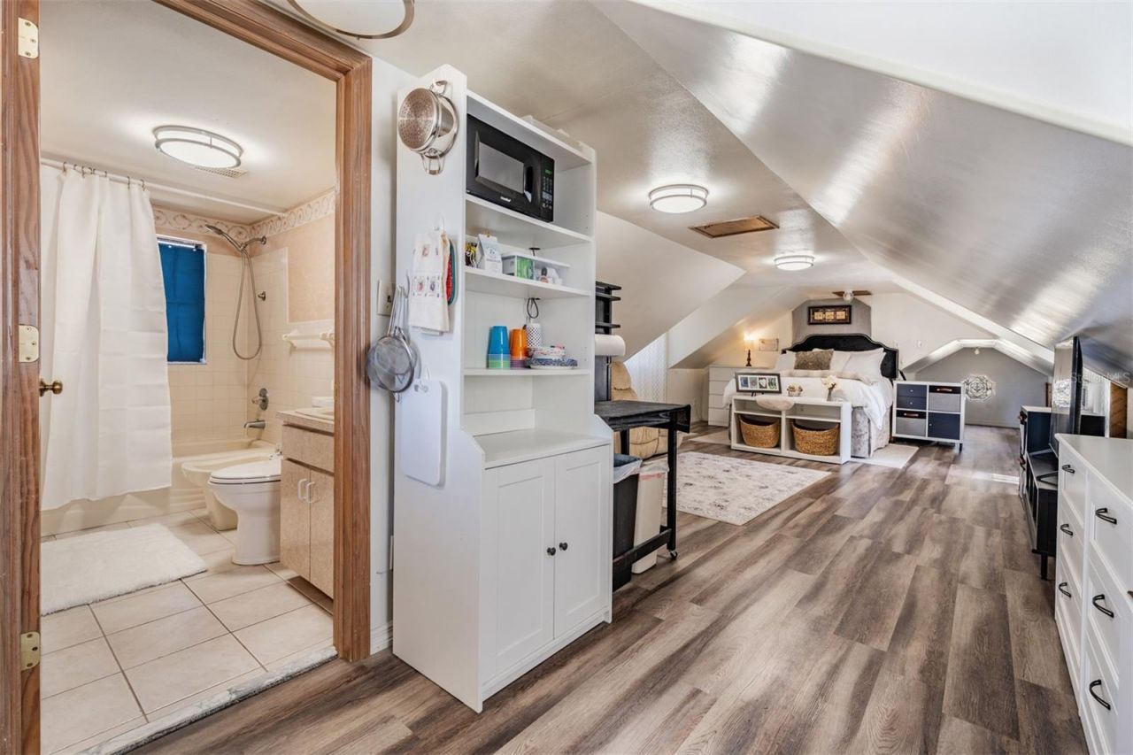 701 Duque Road, Lutz, FL 33549 Photo