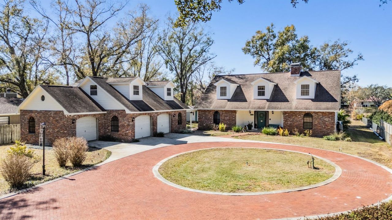 701 Duque Road, Lutz, FL 33549 Photo