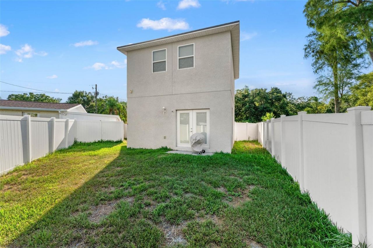 7911 N Packwood Avenue, Tampa, FL 33604 Photo
