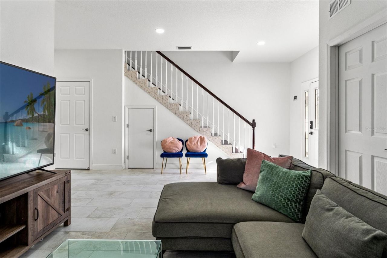 7911 N Packwood Avenue, Tampa, FL 33604 Photo