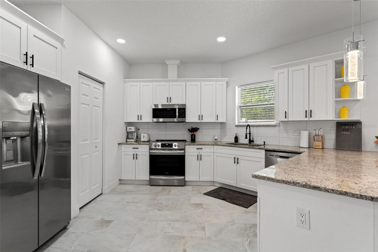 7911 N Packwood Avenue, Tampa, FL 33604 Photo