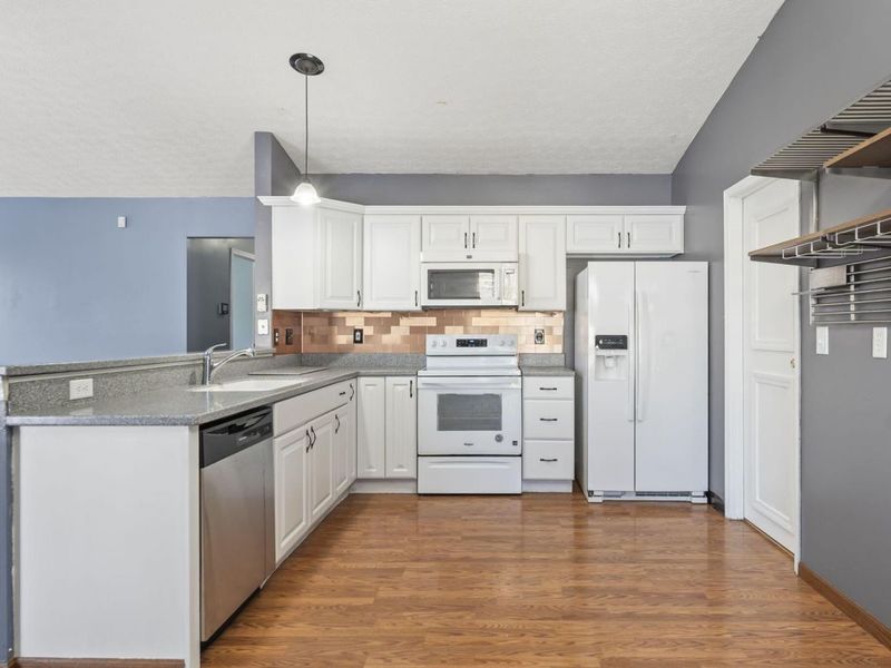 716 Academy Drive, Galloway, OH 43119 Photo 8