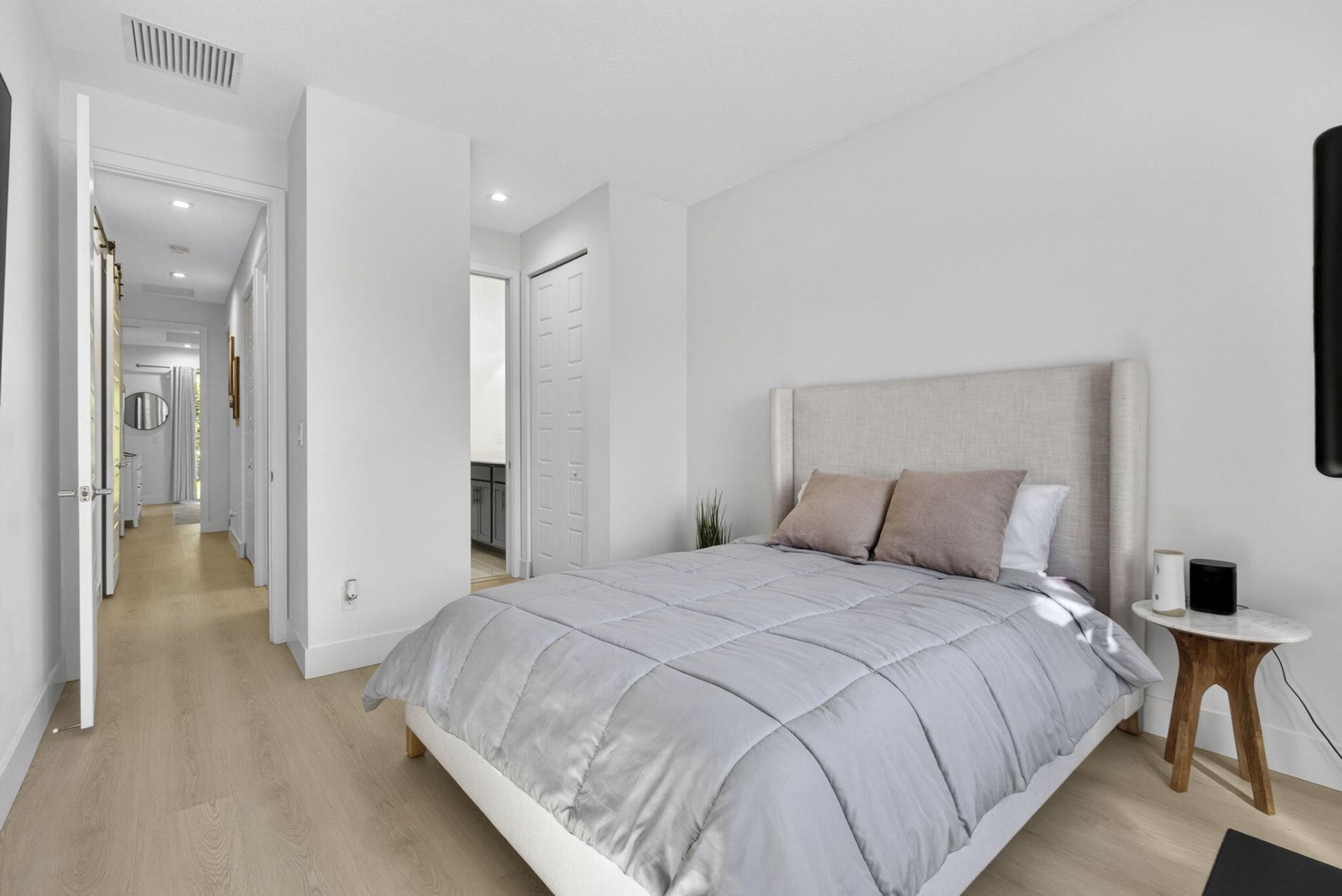 1120 Pioneer Way, Royal Palm Beach, FL 33411 Photo