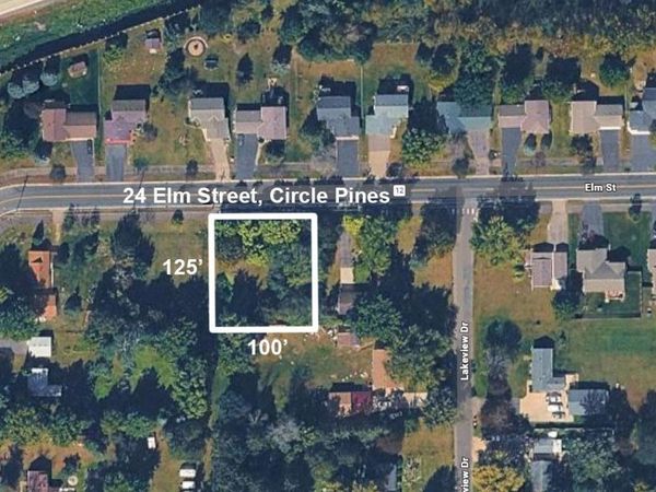 24 Elm St, Circle Pines, MN 55014