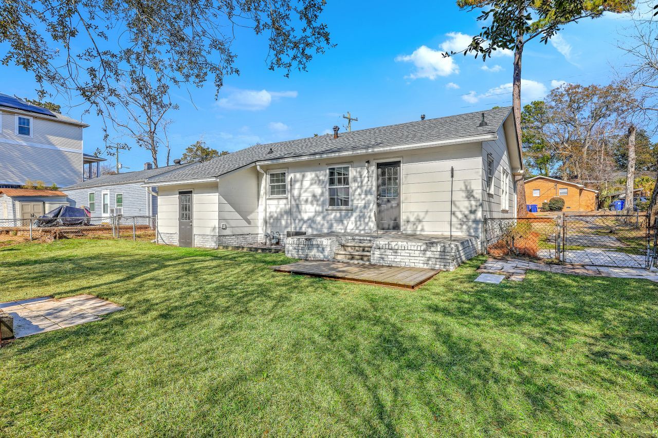 1089 Buist Avenue Photo 15