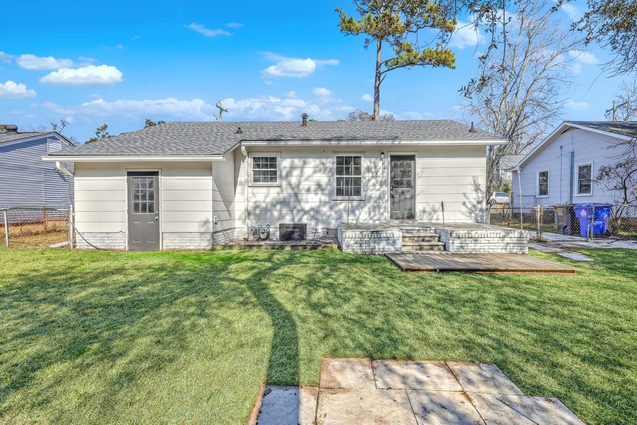 1089 Buist Avenue Photo 16