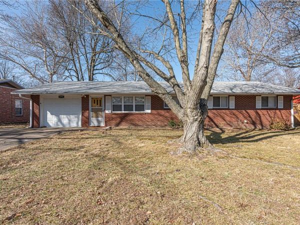 1771 Oakland Avenue , Fayetteville, AR 72703