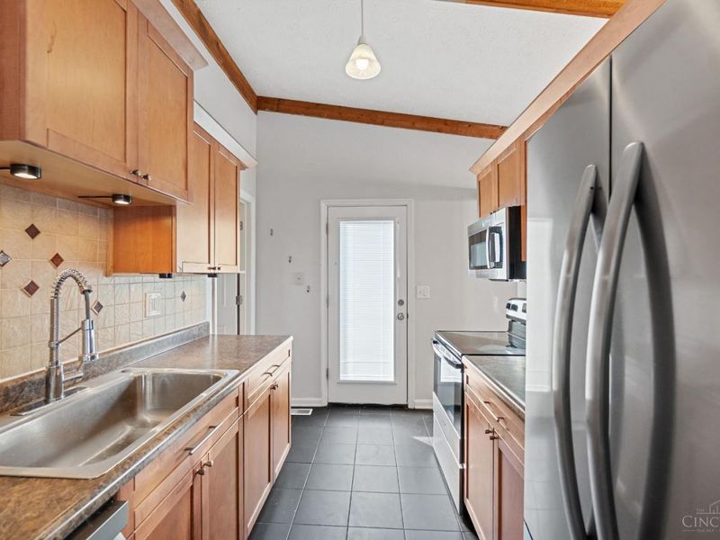 7121 Woodridge Drive, Cincinnati, OH 45230 Photo 10