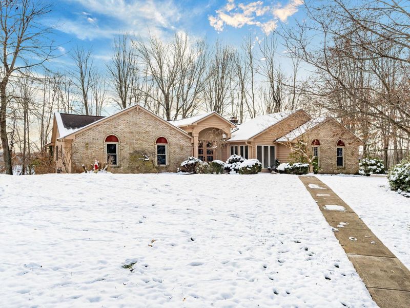 6253 Headley Heights Court, Columbus, OH 43230 Photo 2