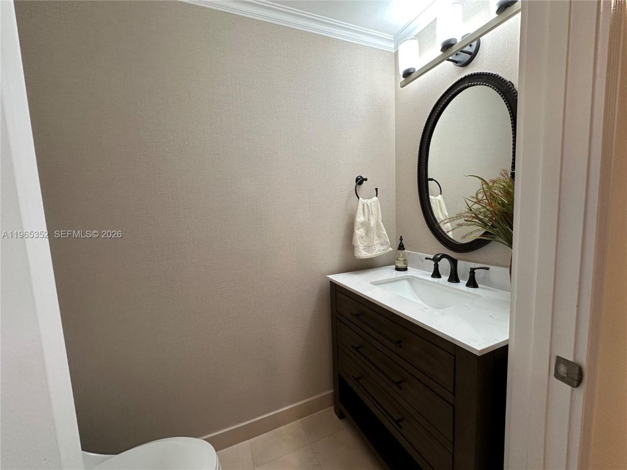 Please Call For Address, Unit 24D, Fort Lauderdale, FL 33305 Photo