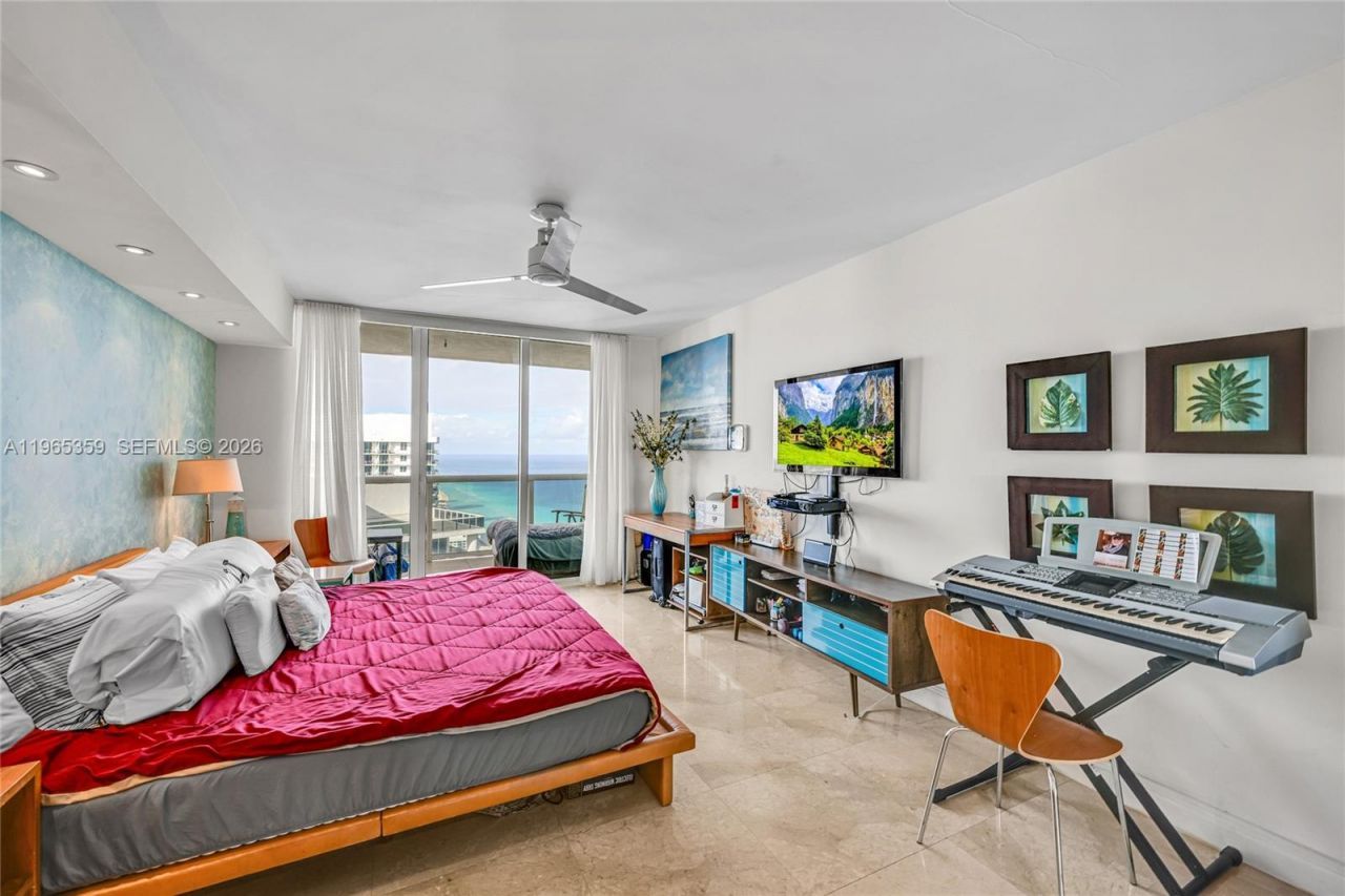 1830 S Ocean Dr, Unit 4708, Hallandale Beach, FL 33009 Photo