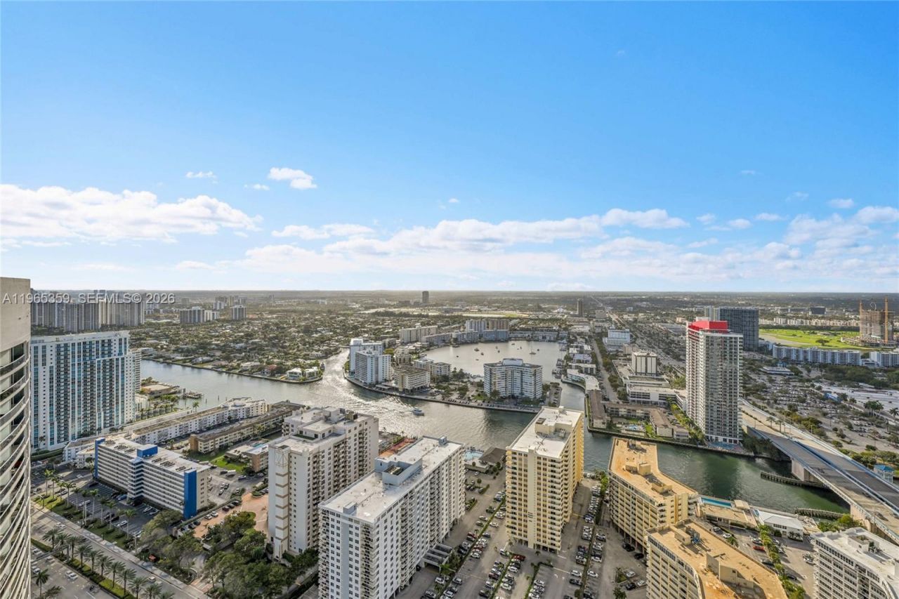 1830 S Ocean Dr, Unit 4708, Hallandale Beach, FL 33009 Photo