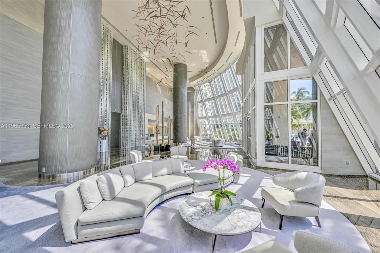 1830 S Ocean Dr, Unit 4708, Hallandale Beach, FL 33009 Photo