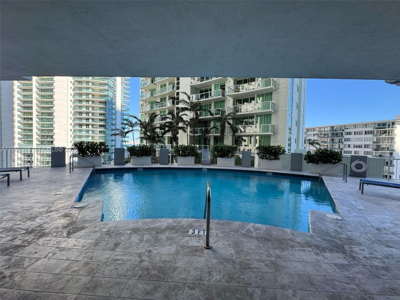 170 SE 14th St , Unit 1108, Miami, FL 33131 Photo