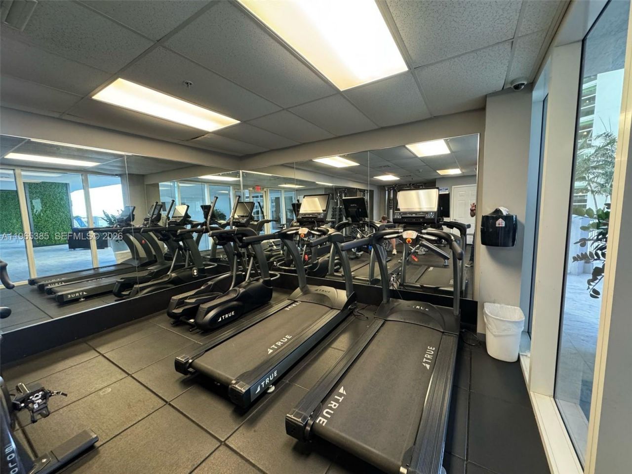 170 SE 14th St , Unit 1108, Miami, FL 33131 Photo