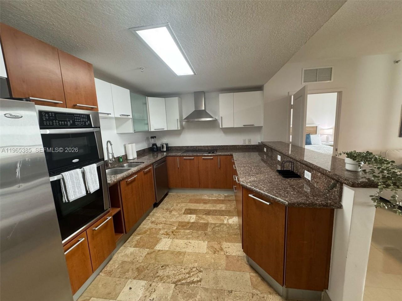 170 SE 14th St , Unit 1108, Miami, FL 33131 Photo